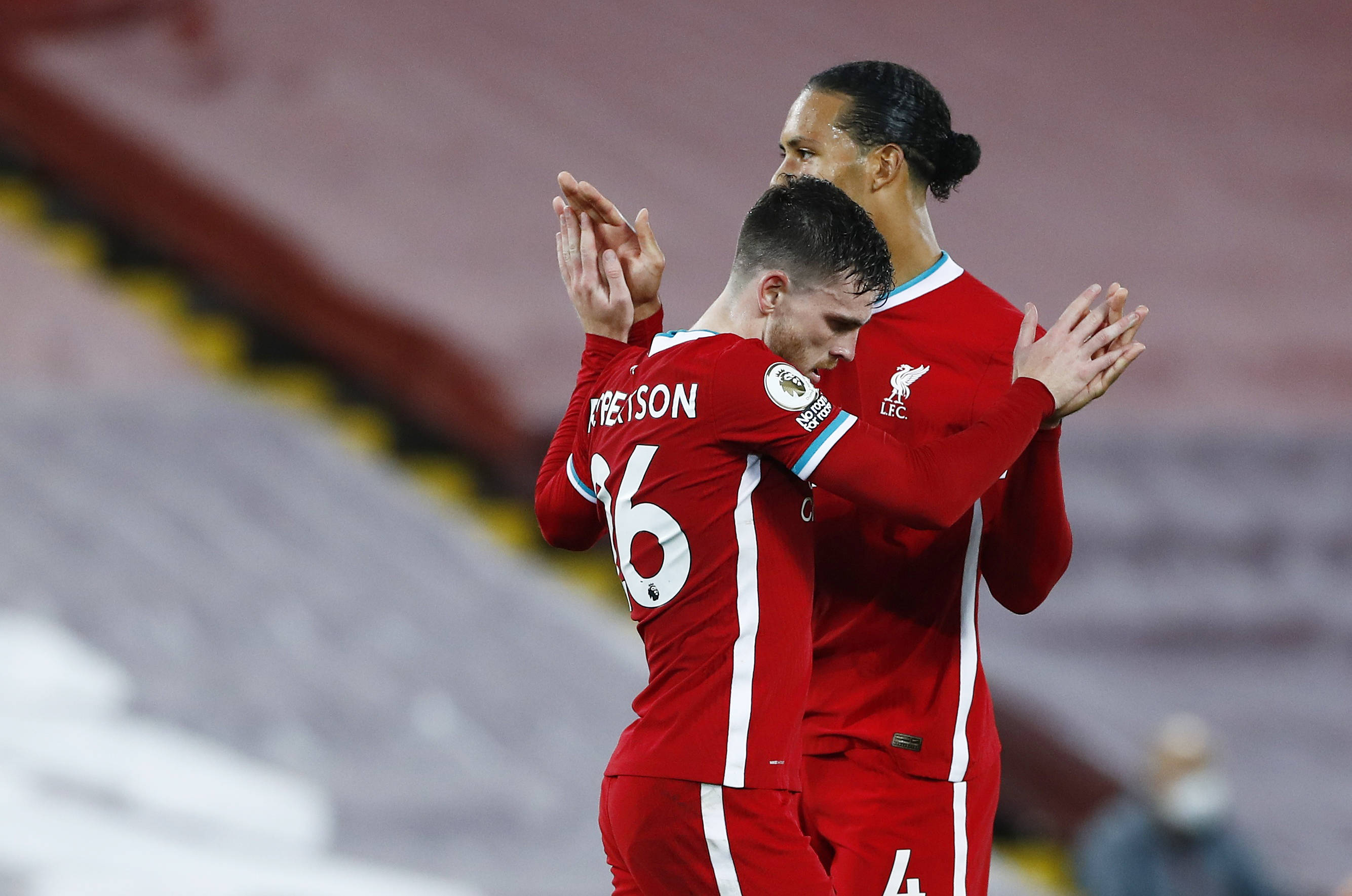 都足以让他 都足以让他